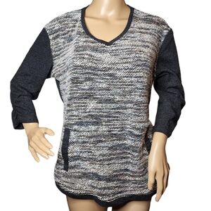 SUNDAY knit sweater.